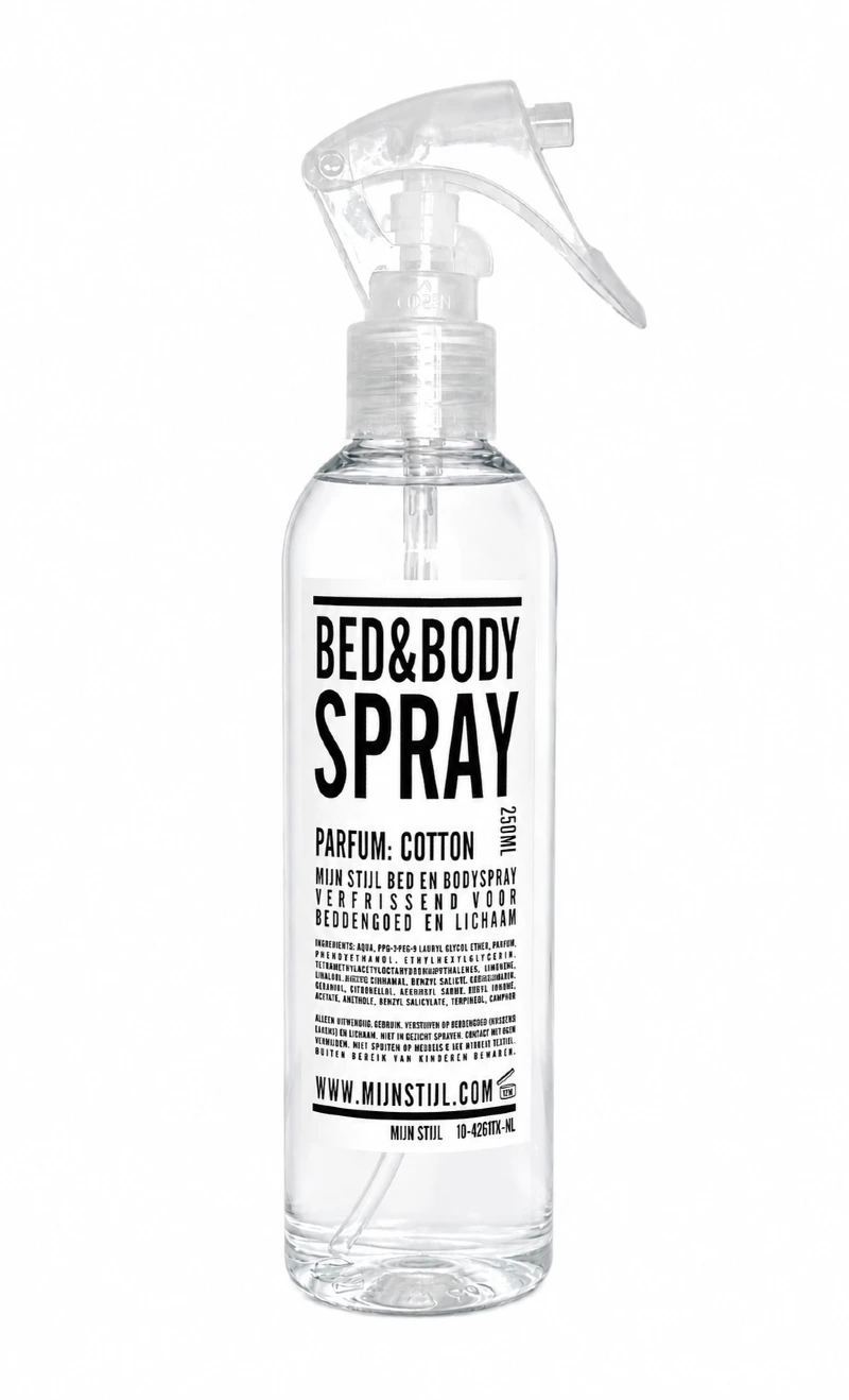 Bed en bodyspray parfum Cotton 250 ml wit etiket